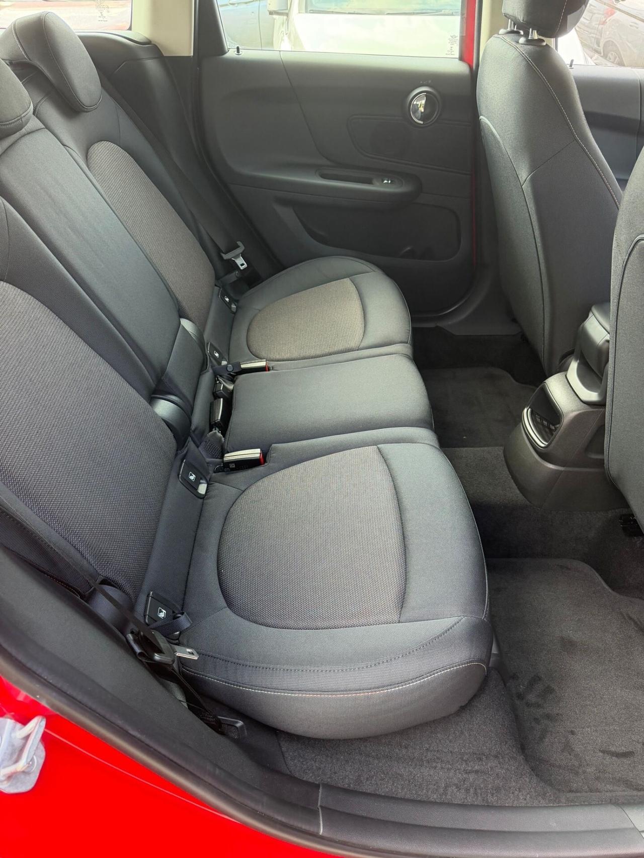 Mini Cooper Countryman 1.5 neopatentati