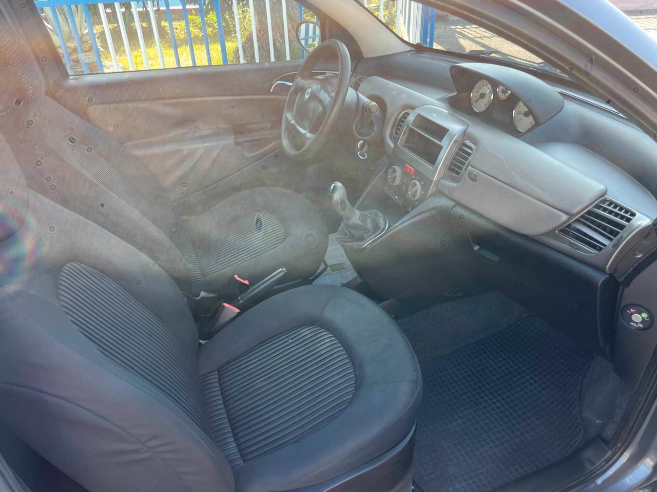Lancia Ypsilon 1.3 Multijet 16V Argento