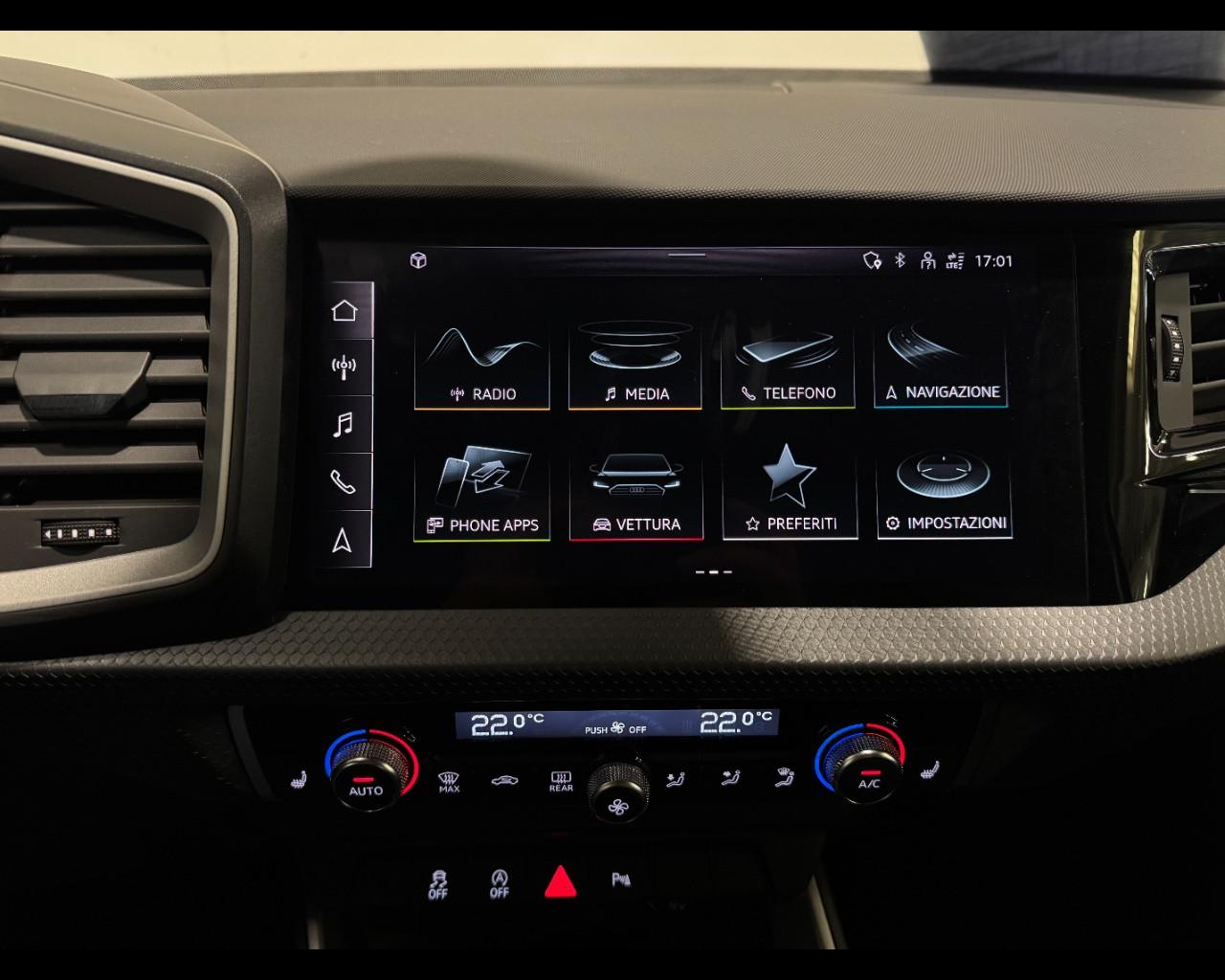 AUDI A1 ALLSTREET 30 TFSI BUSINESS
