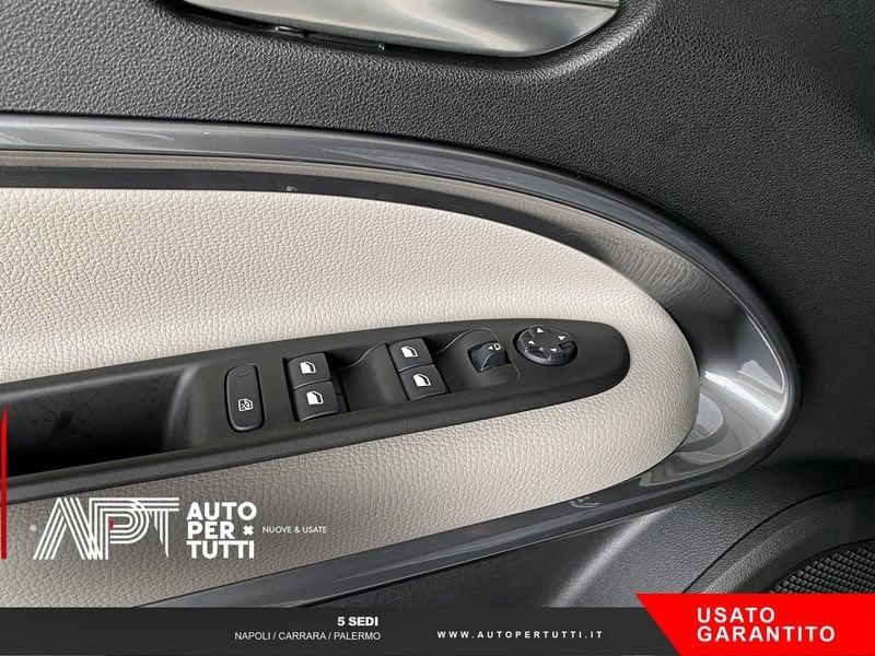 FIAT 600 600 1.2 hybrid La Prima 110cv auto