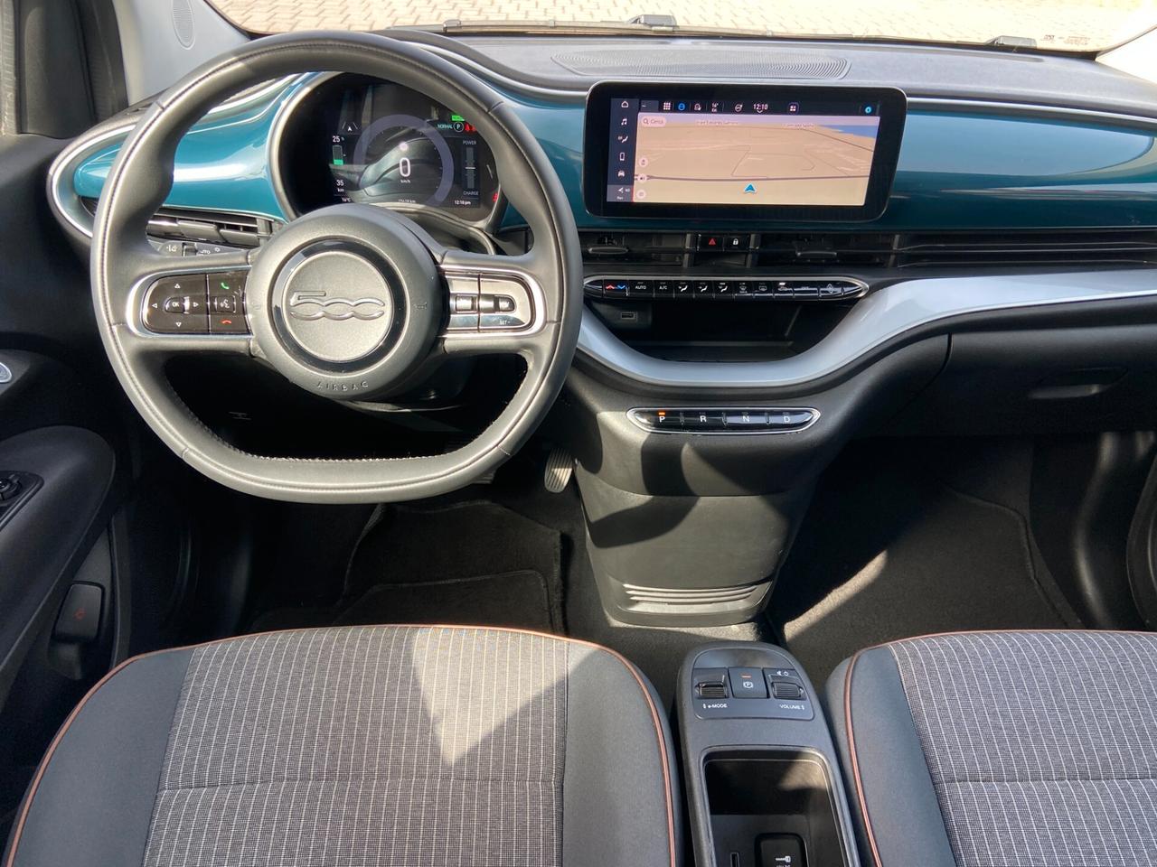 Fiat 500e 42 kWh Icon