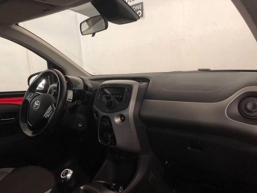 Toyota Aygo 5 Porte 1.0 VVT-i x-cool