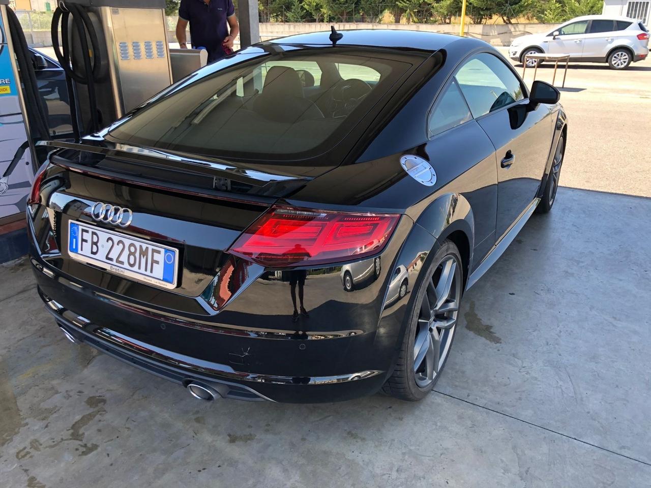 Audi TT Coupé 2.0 TDI ultra