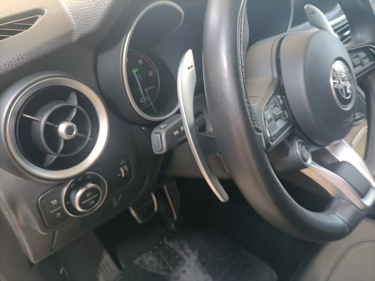 Alfa Romeo Stelvio 2.2 Turbodiesel 210 CV AT8 Q4 Veloce