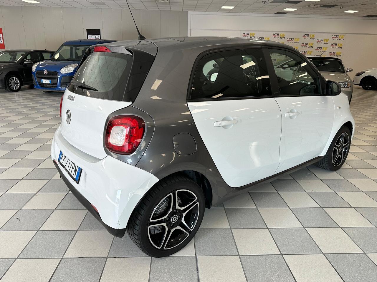 Smart ForFour 70 1.0 twinamic Brabus Style