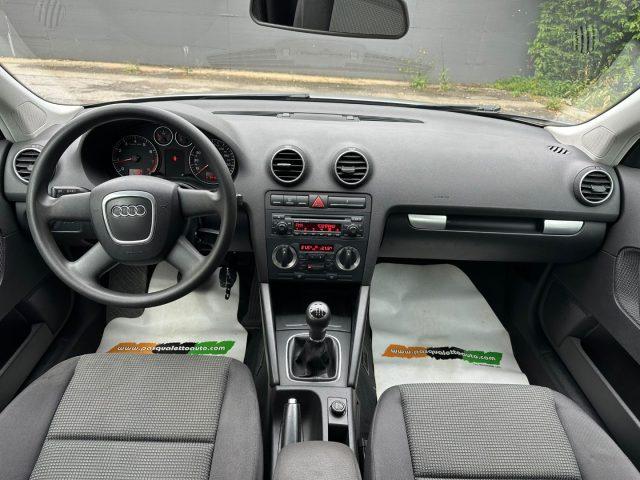 AUDI A3 SPB 1.6 16V FSI Attraction