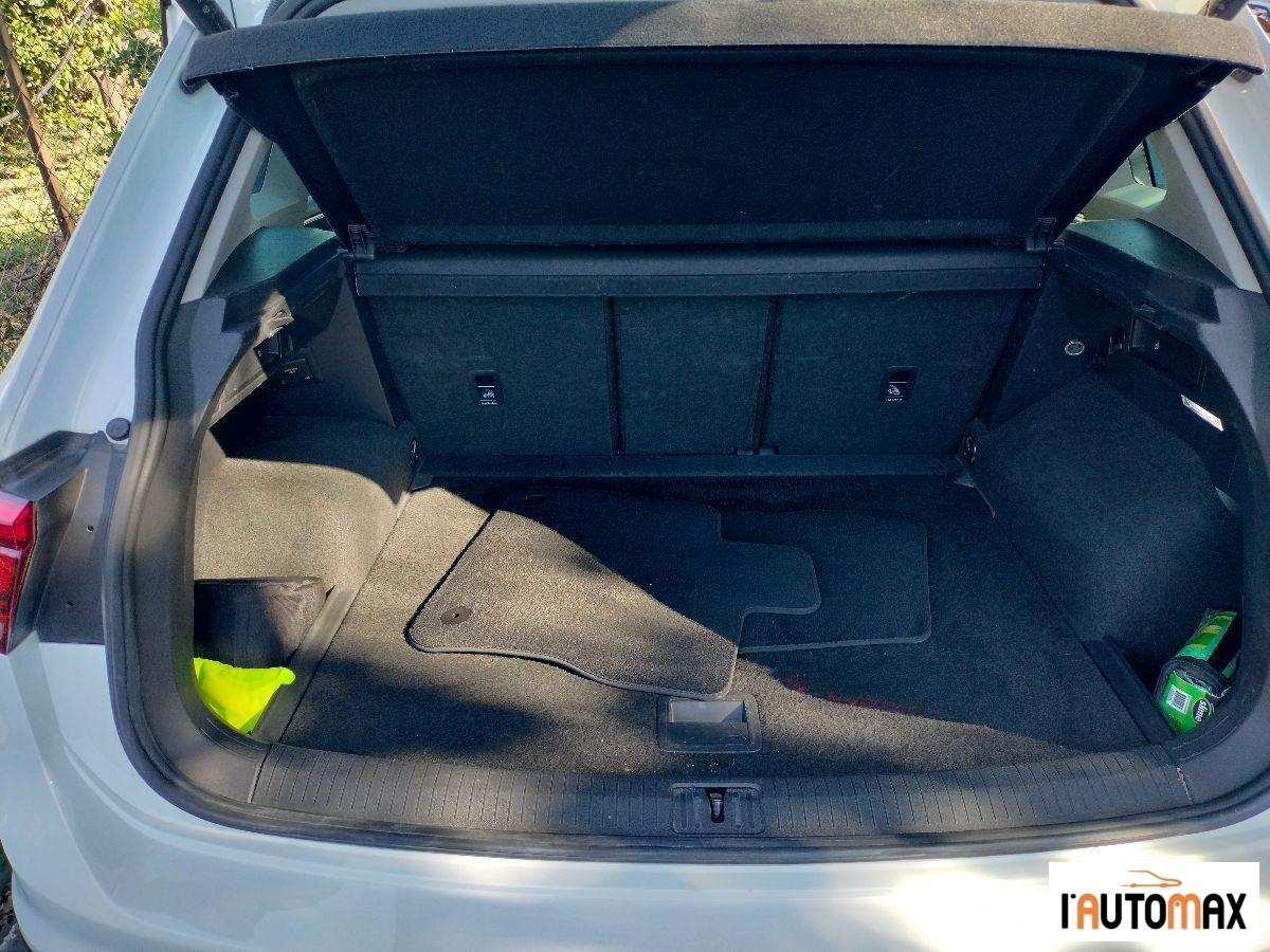 VOLKSWAGEN - Tiguan 2.0 tdi scr R-Line 150cv dsg