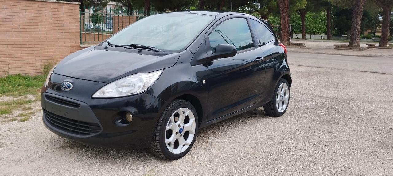 Ford Ka 1.2 8V 69CV Titanium