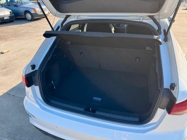 Audi A3 S-Line Sportback 1.5 tfsi 150cv