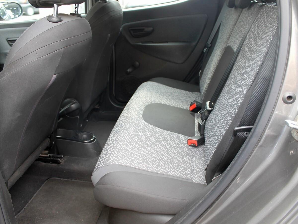 Lancia Ypsilon 1.2 69 CV 5 porte GPL Ecochic Elefantino Blu GPL CASAMADRE 69cv SENSORI PARK UNIPRO IVA DED