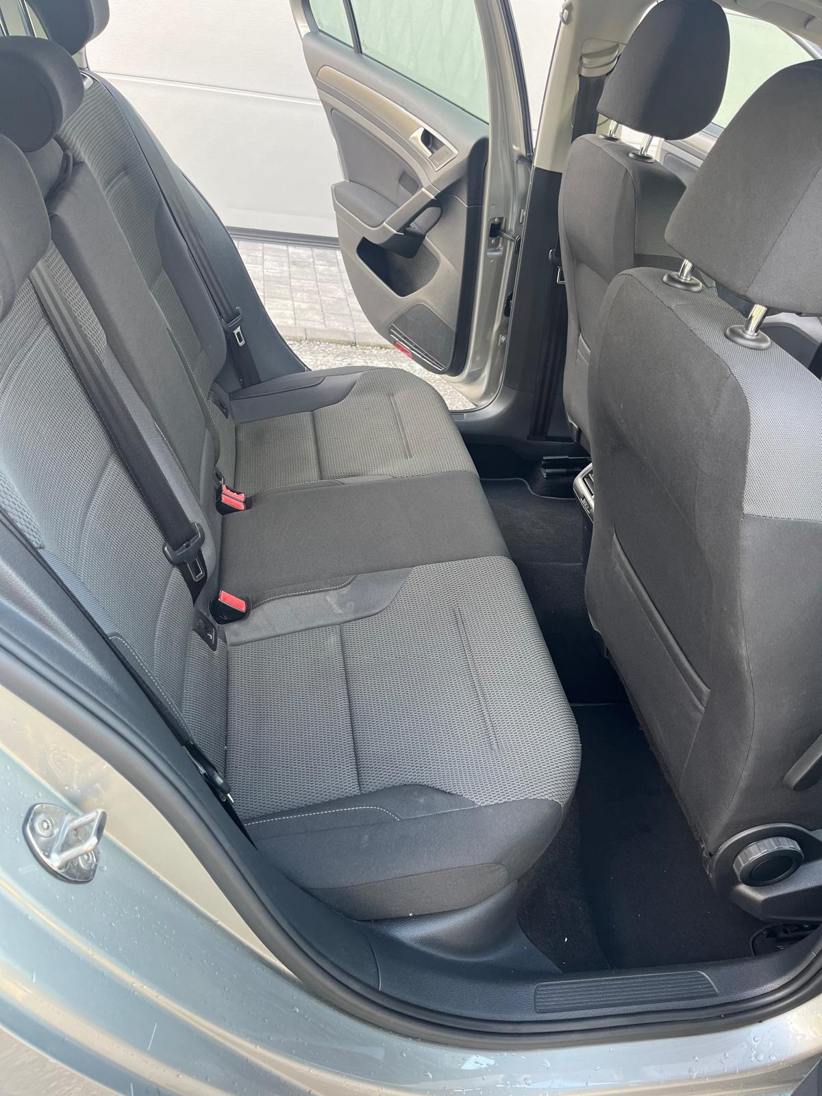 Volkswagen Golf 1.6 TDI 5p. Trendline BlueMotion Technology