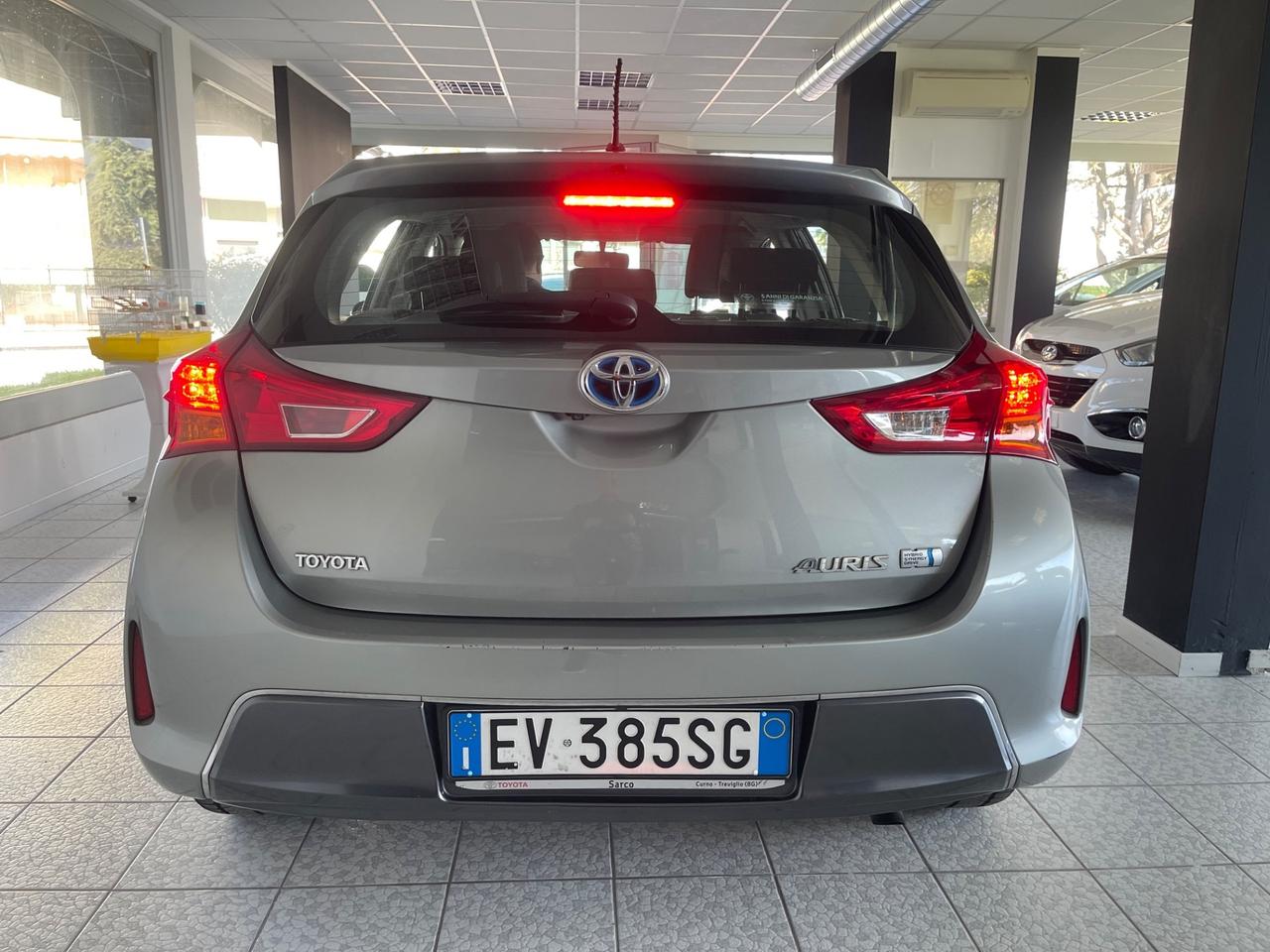 Toyota Auris 1.8 Hybrid Lounge