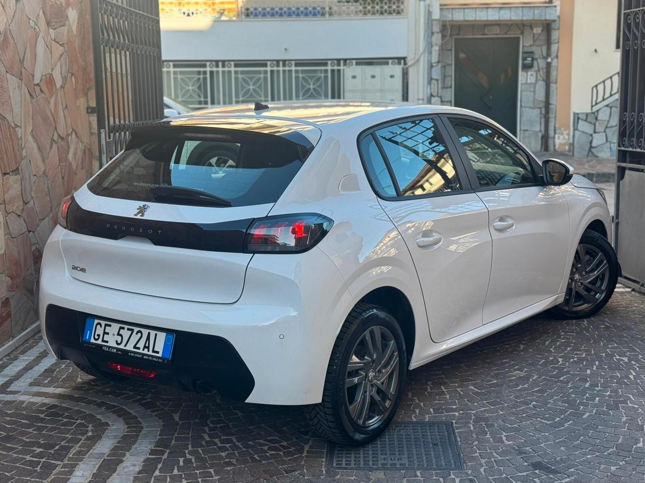 Peugeot 208 BlueHDi 100 Stop&Start 5 porte Allure