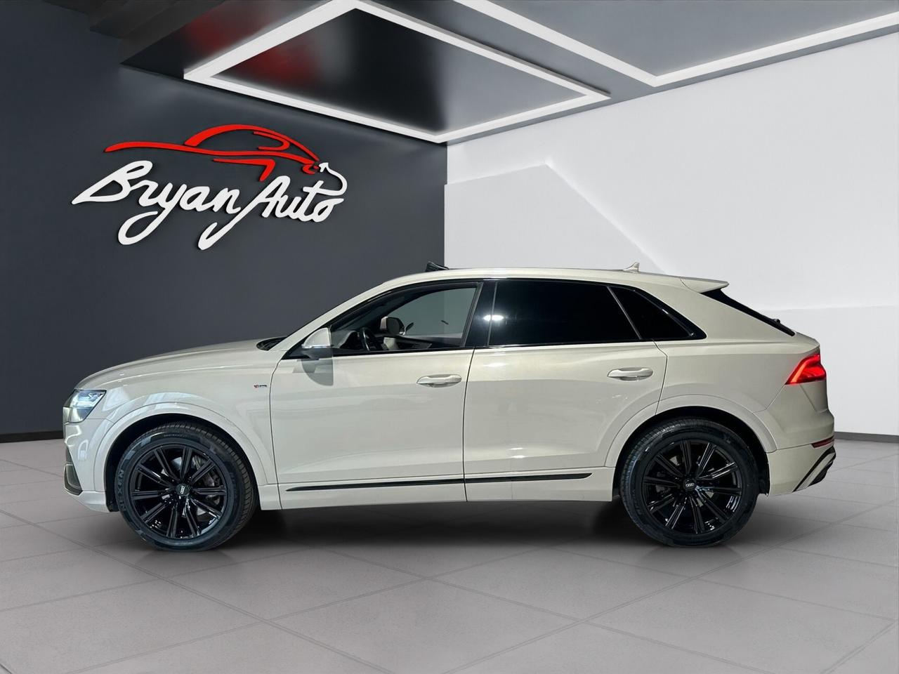 Audi Q8 50 TDI 286 CV quattro tiptronic S-LINE IVA ESPOSTA
