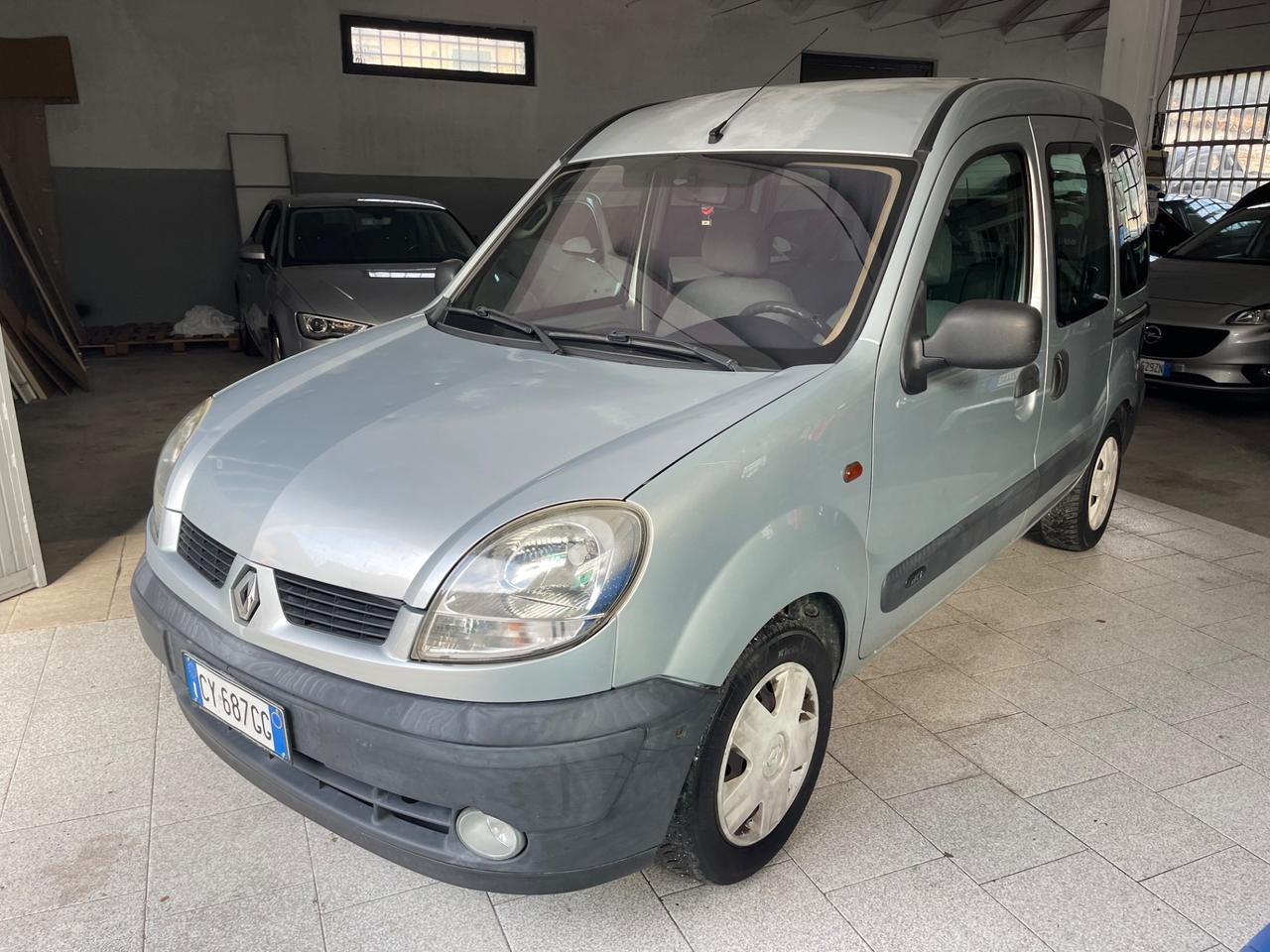 Renault Kangoo 1.5 dCi/82CV 5p. Privilège