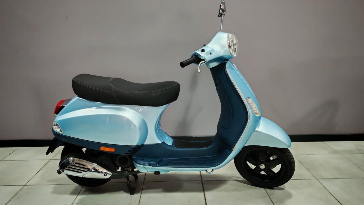 Piaggio Vespa 50 ET4