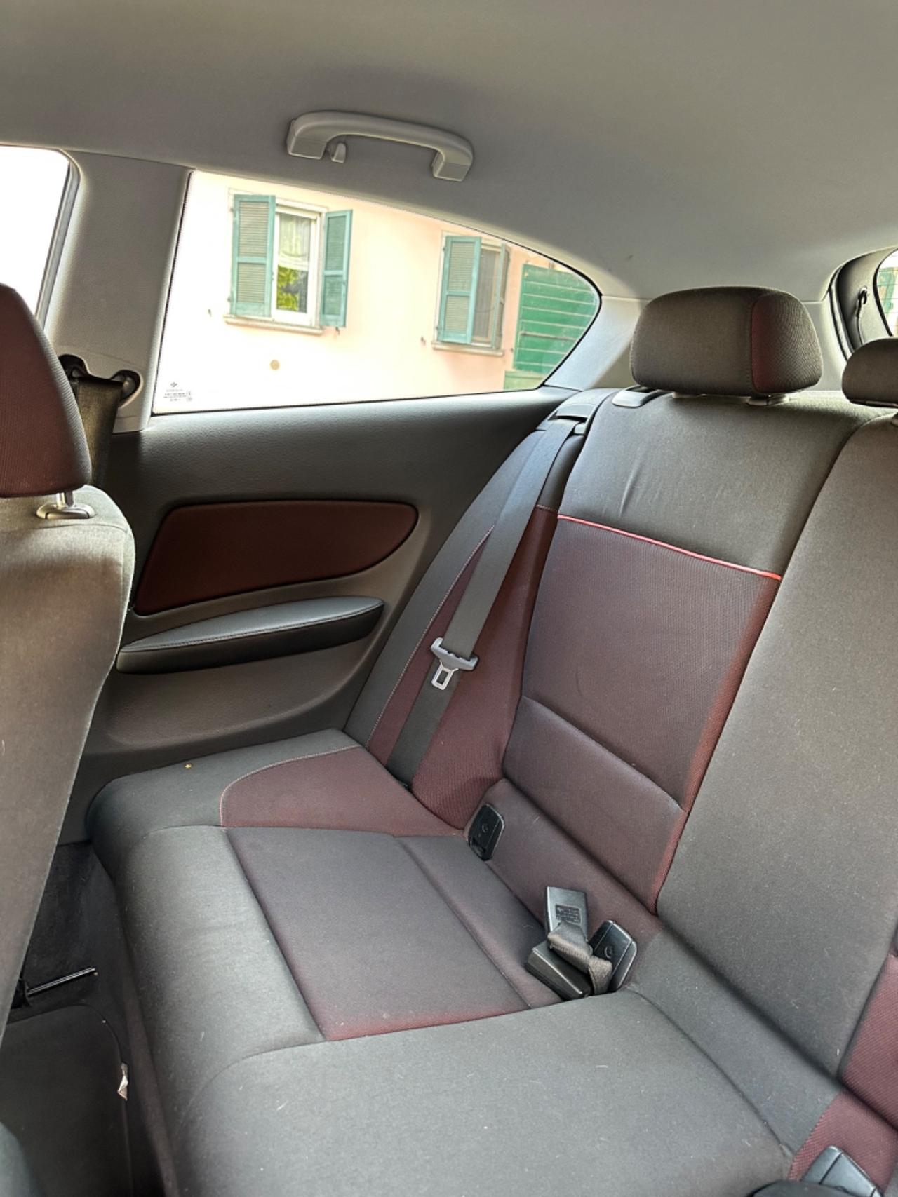 Bmw 116d 2.0 116CV FUTURA KMCERT UNICOPR