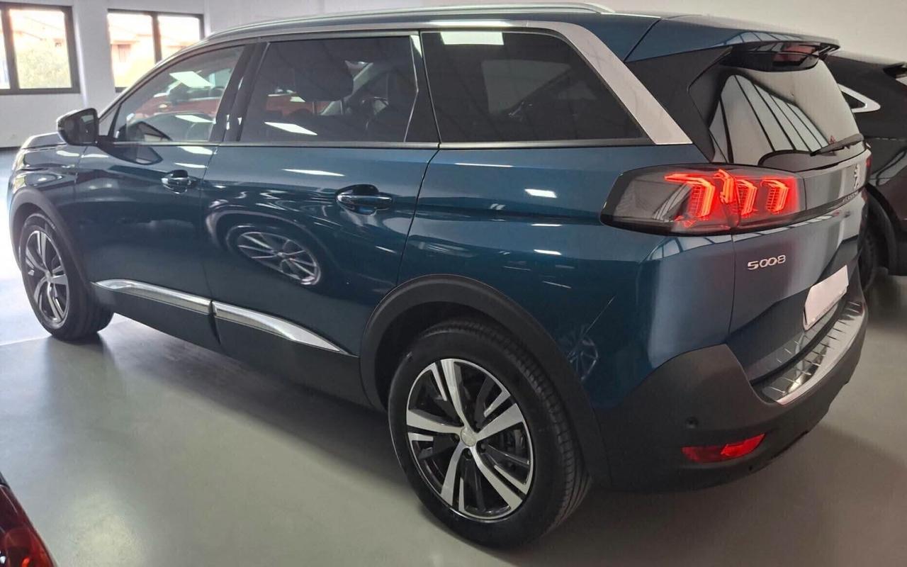 Peugeot 5008 BlueHDi 7posti EAT8 Allure Pack