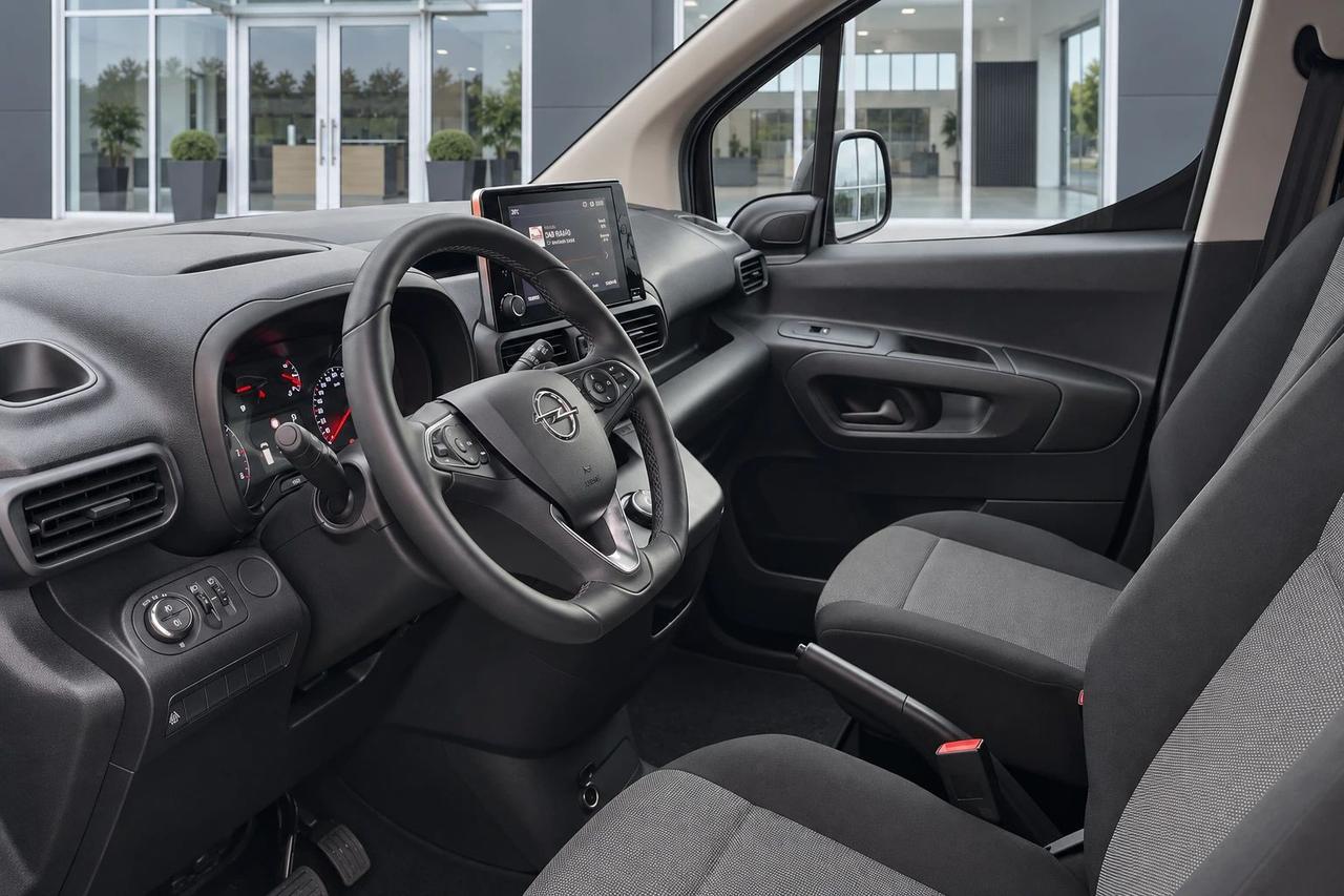 Opel Combo cargo 1.5d 130cv S&S Edition L2H1 eat8