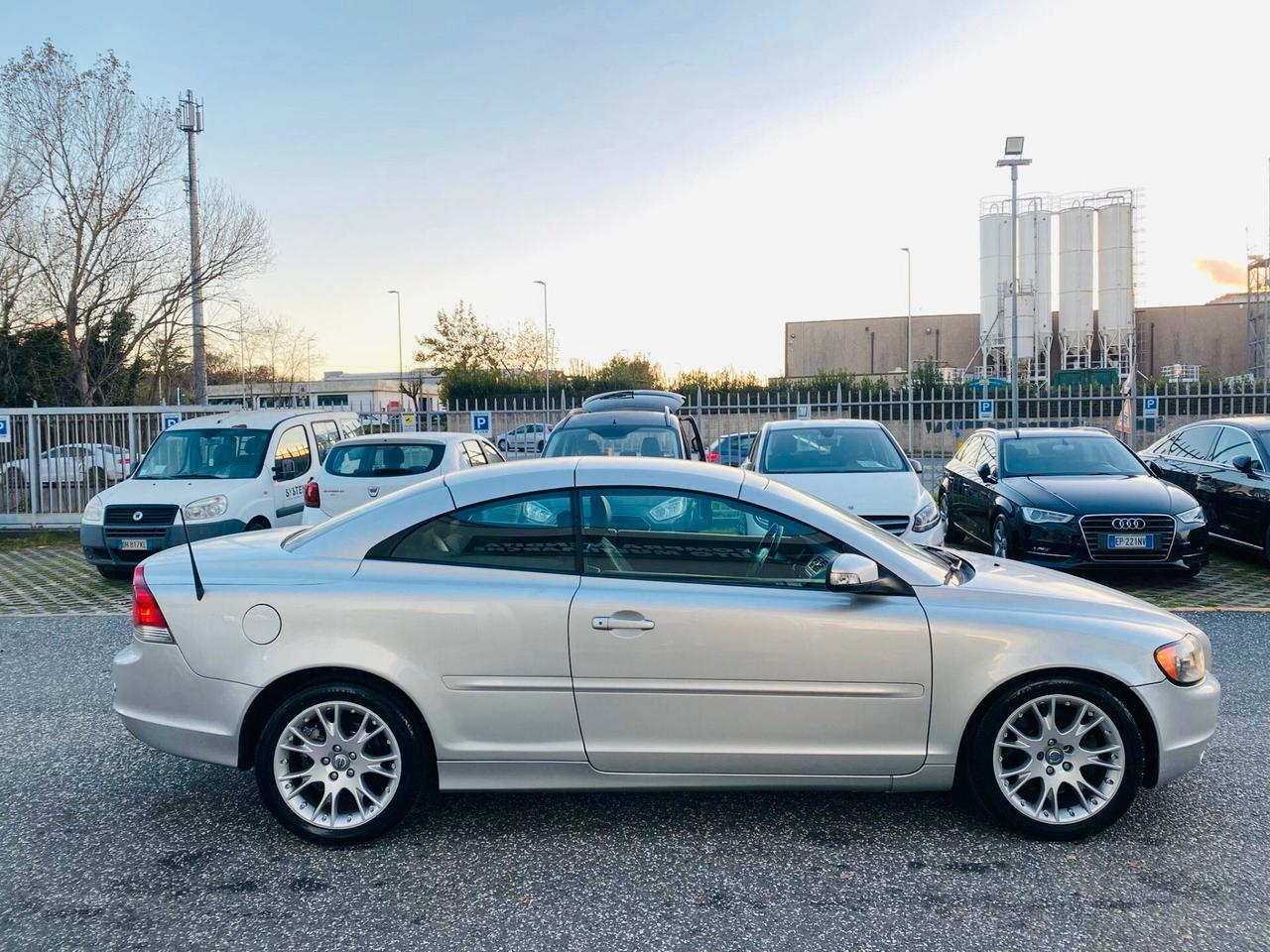 Volvo C70 2.0 D Summum