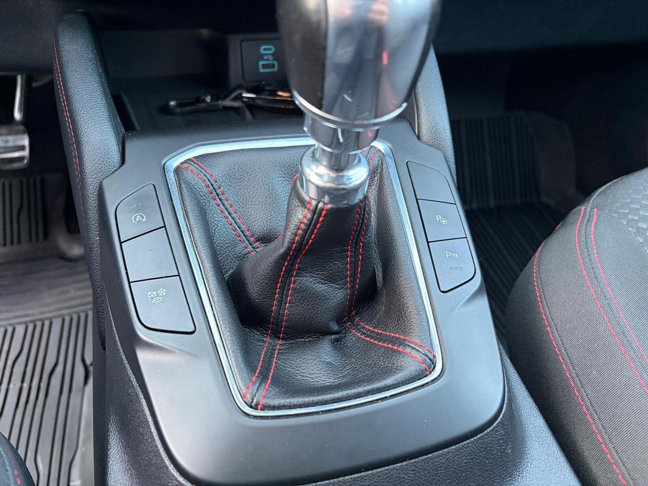 Ford Kuga 2.0 EcoBlue Hybrid 150CV 2WD ST-Line X