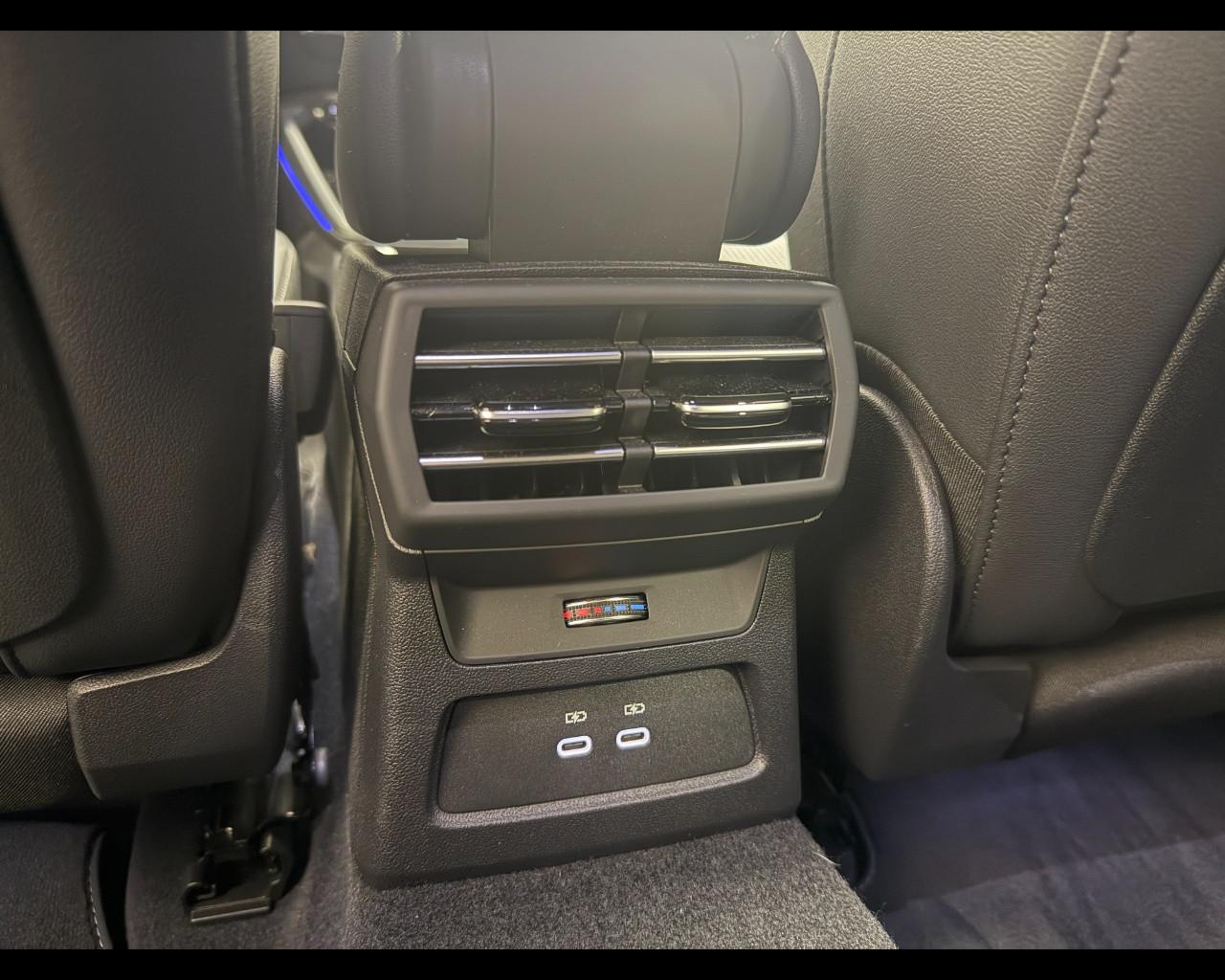 AUDI A3 ALLSTREET 35 2.0 TDI S-TRONIC IDENTITY CONTRAST