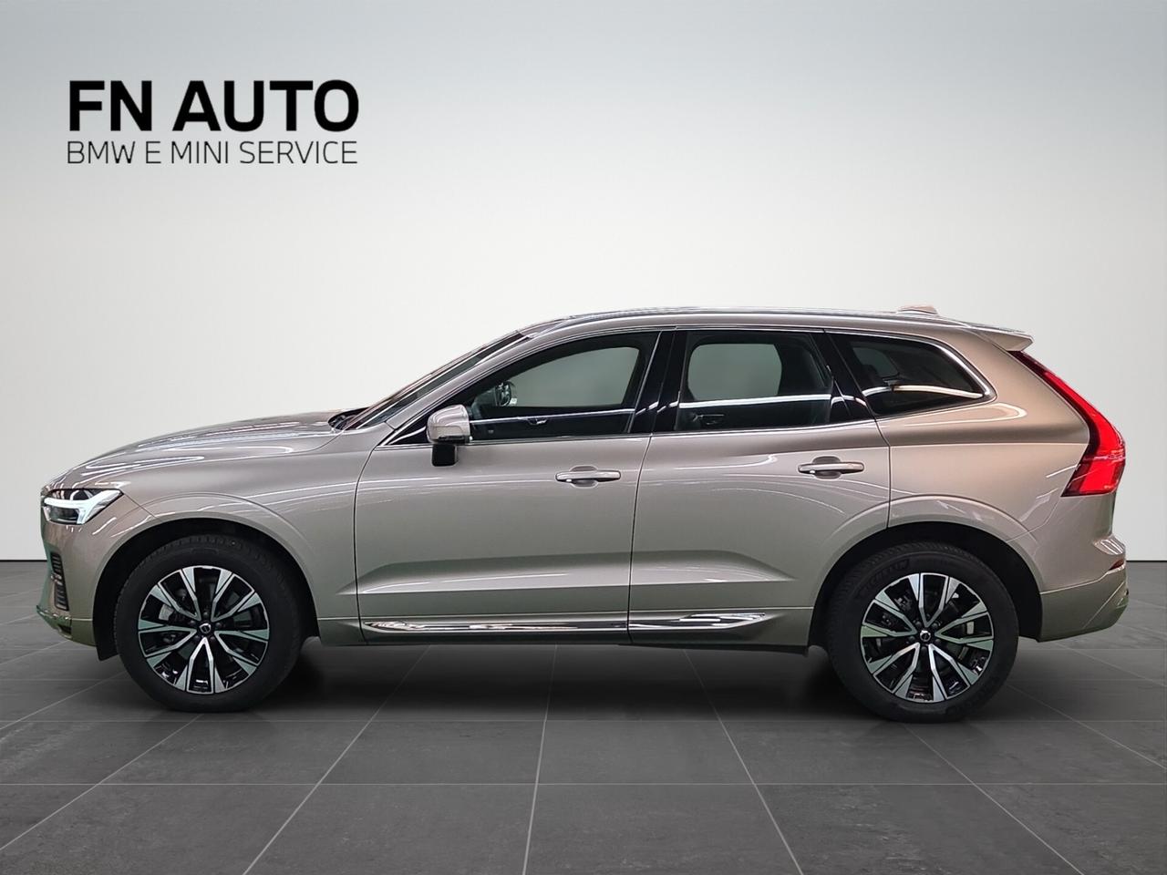 Volvo XC60 B4 (d) AWD automatico Plus Bright