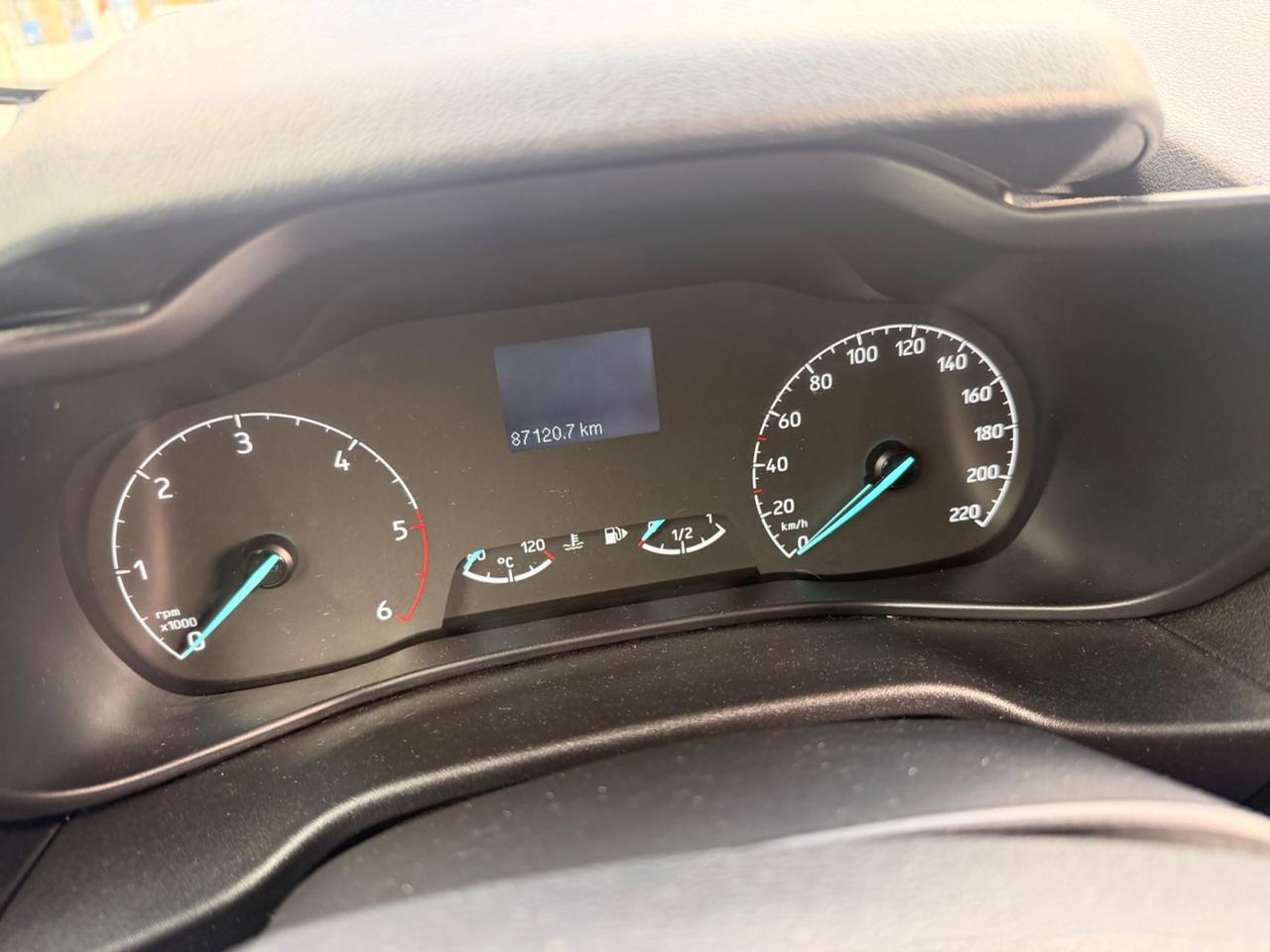 Transit connect 200 101 CV 3posti