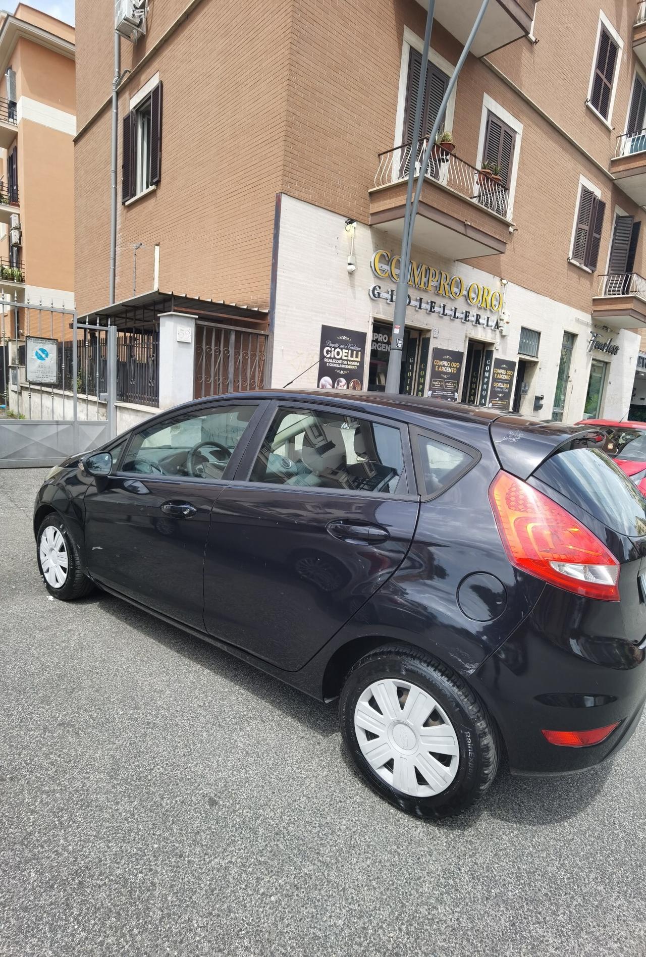 Ford Fiesta Fiesta+ 1.2 82CV 5 porte