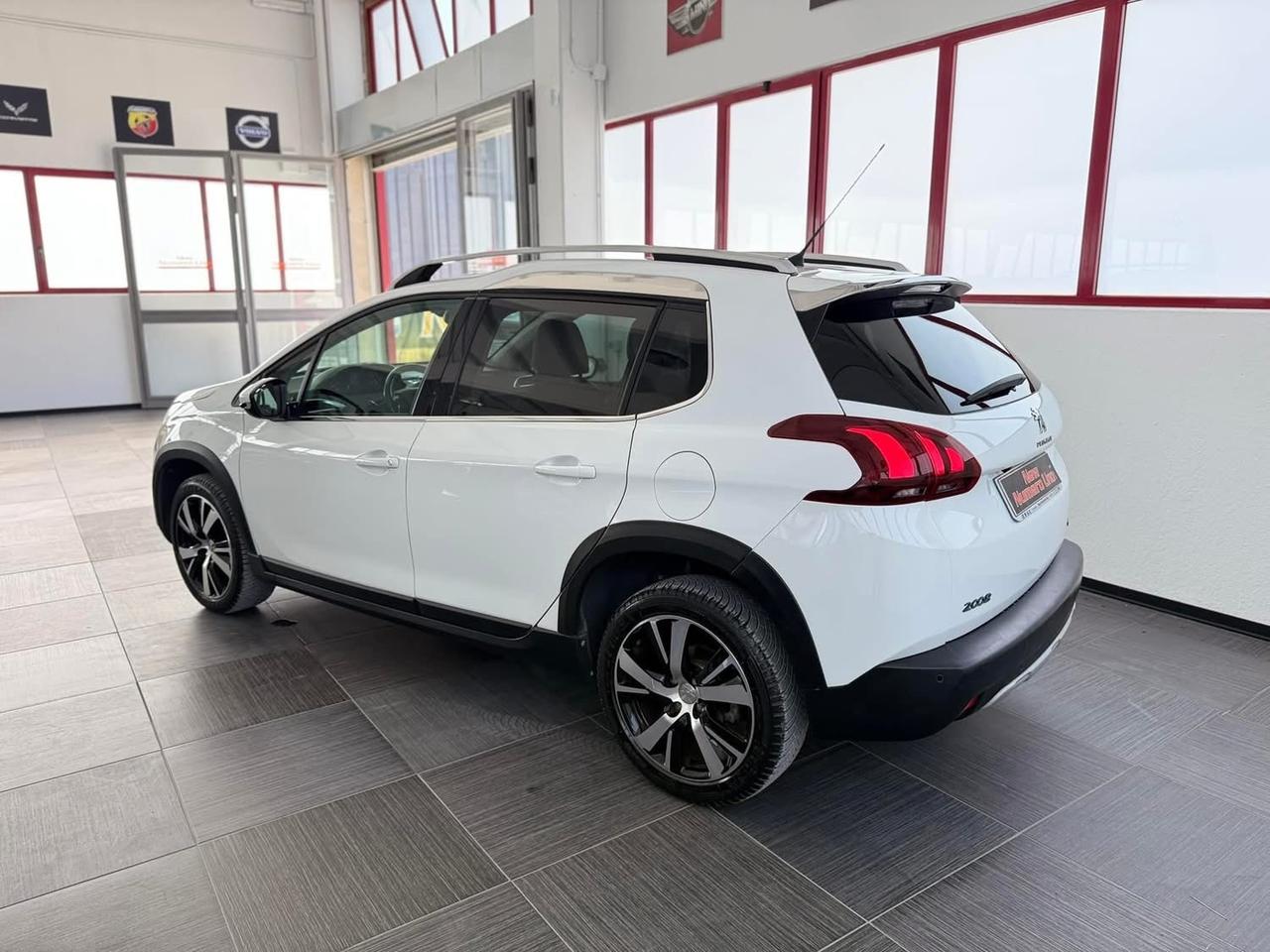 Peugeot 2008 1.6 Blue-hdi 120cv Allure 2016