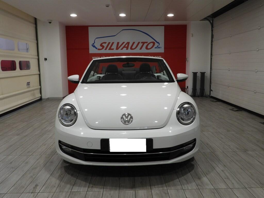 Volkswagen Maggiolino Maggiolino Cabrio 1.6 tdi Design 105cv