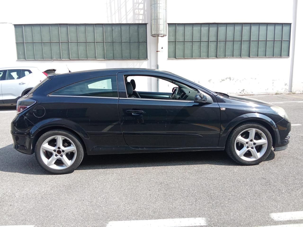 Opel Astra GTC 1.6 16V VVT 3 porte 2009