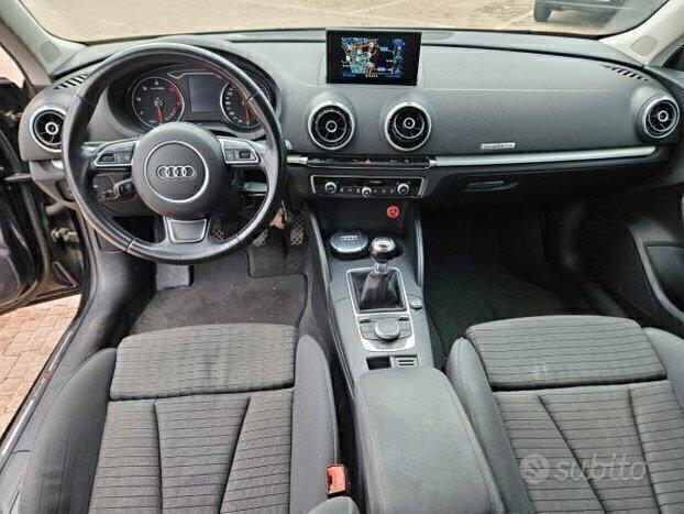 Audi A3 s-line 4x4 cc 2000 cv 150