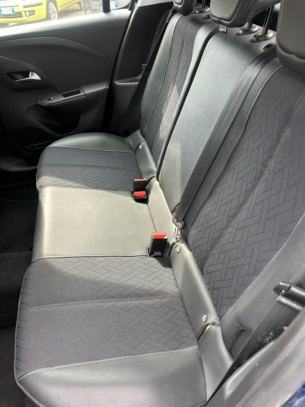 Opel Corsa 1.2 GS Line