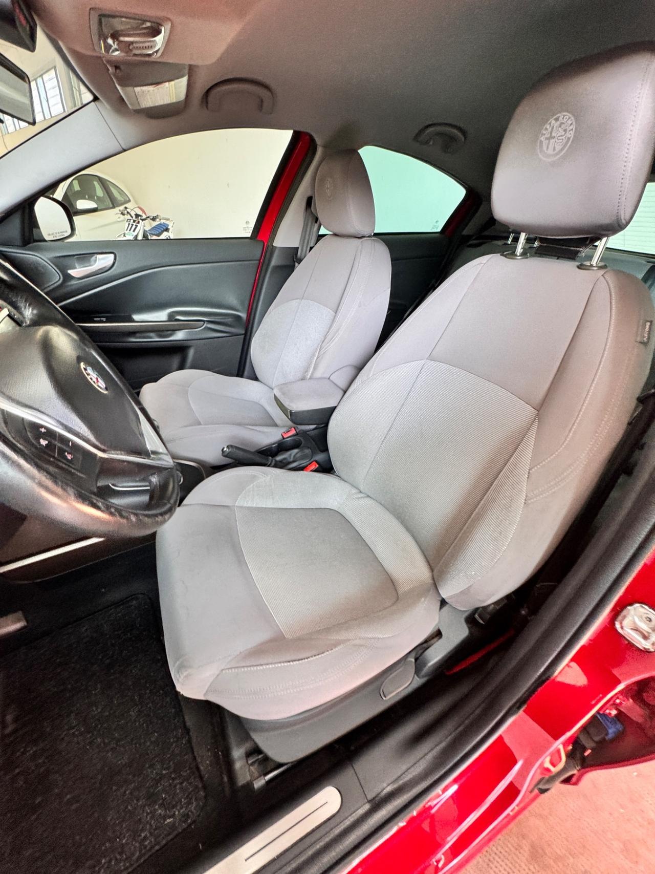 Alfa Romeo Giulietta 1.4 Turbo 120 CV GPL Distinctive