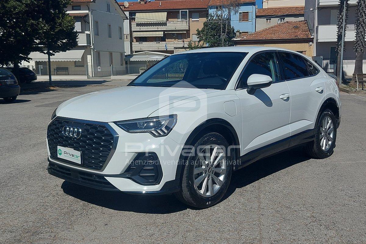 AUDI Q3 SPB 45 TFSI e S tronic Business Plus