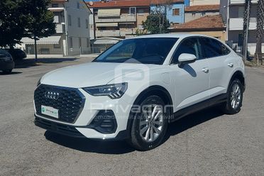 AUDI Q3 SPB 45 TFSI e S tronic Business Plus