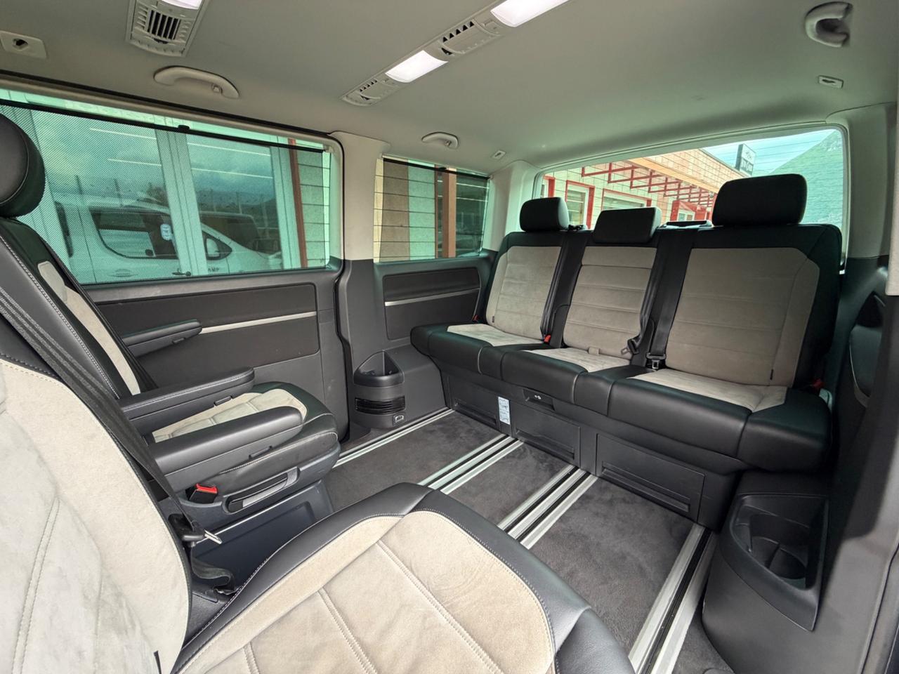 Volkswagen Multivan T6 - DSG 4Motion Highline FULL