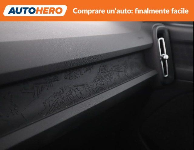 VOLVO XC40 T2 Essential