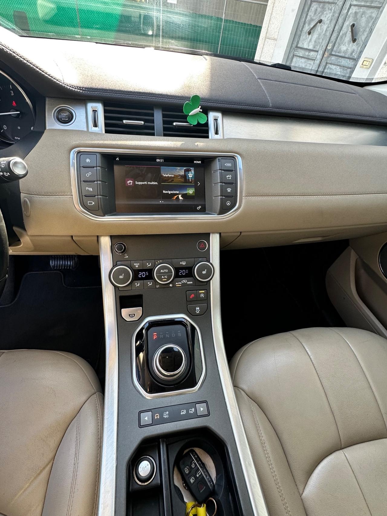 Land Rover Range Evoque 2.0 TD4 180 CV 5p. Business Edition Pure