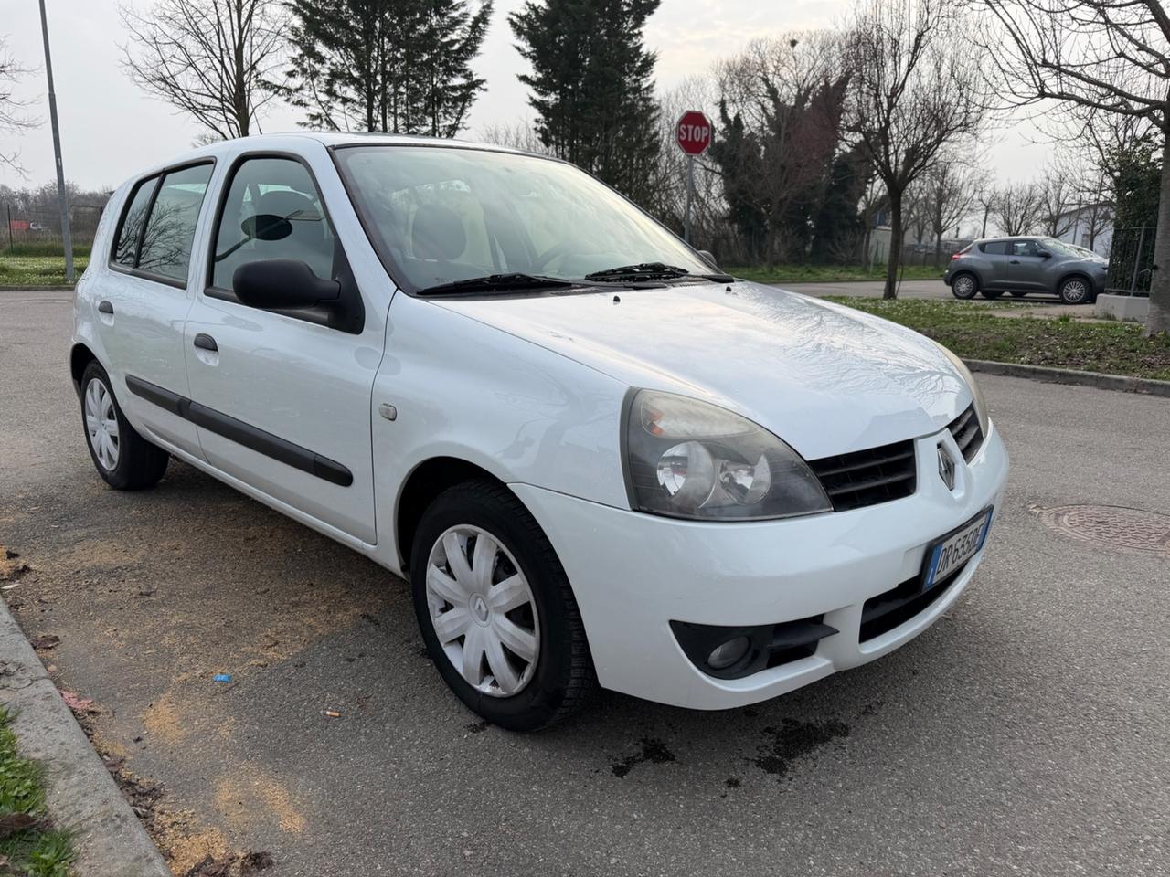 Renault Clio storia gel della casa