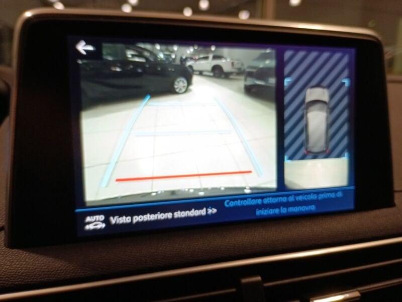 Peugeot 3008 BlueHDI 130 EAT8 S&S Allure