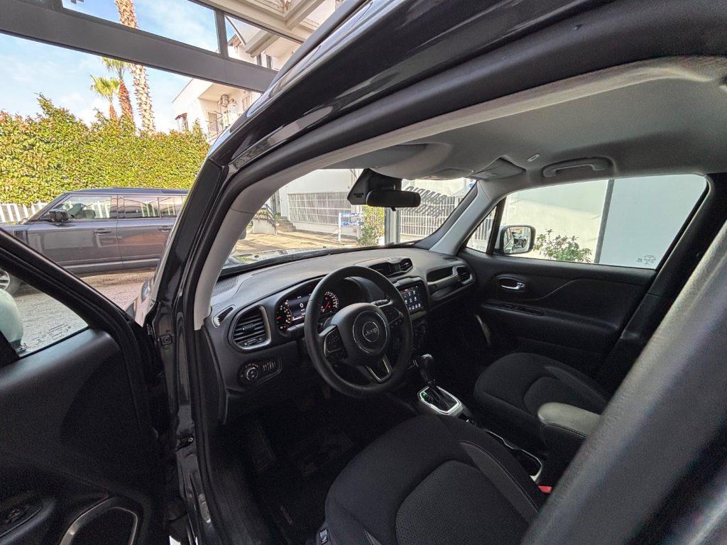 Jeep Renegade 1.5 Turbo T4 MHEV Limited tua da €199,00 mensili
