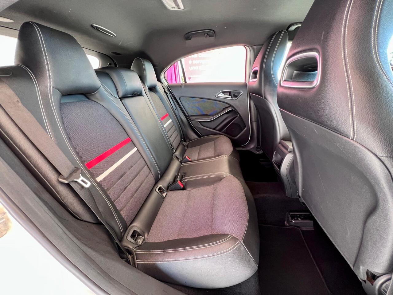 MERCEDES Classe A (W176) A 180 CDI Automati...