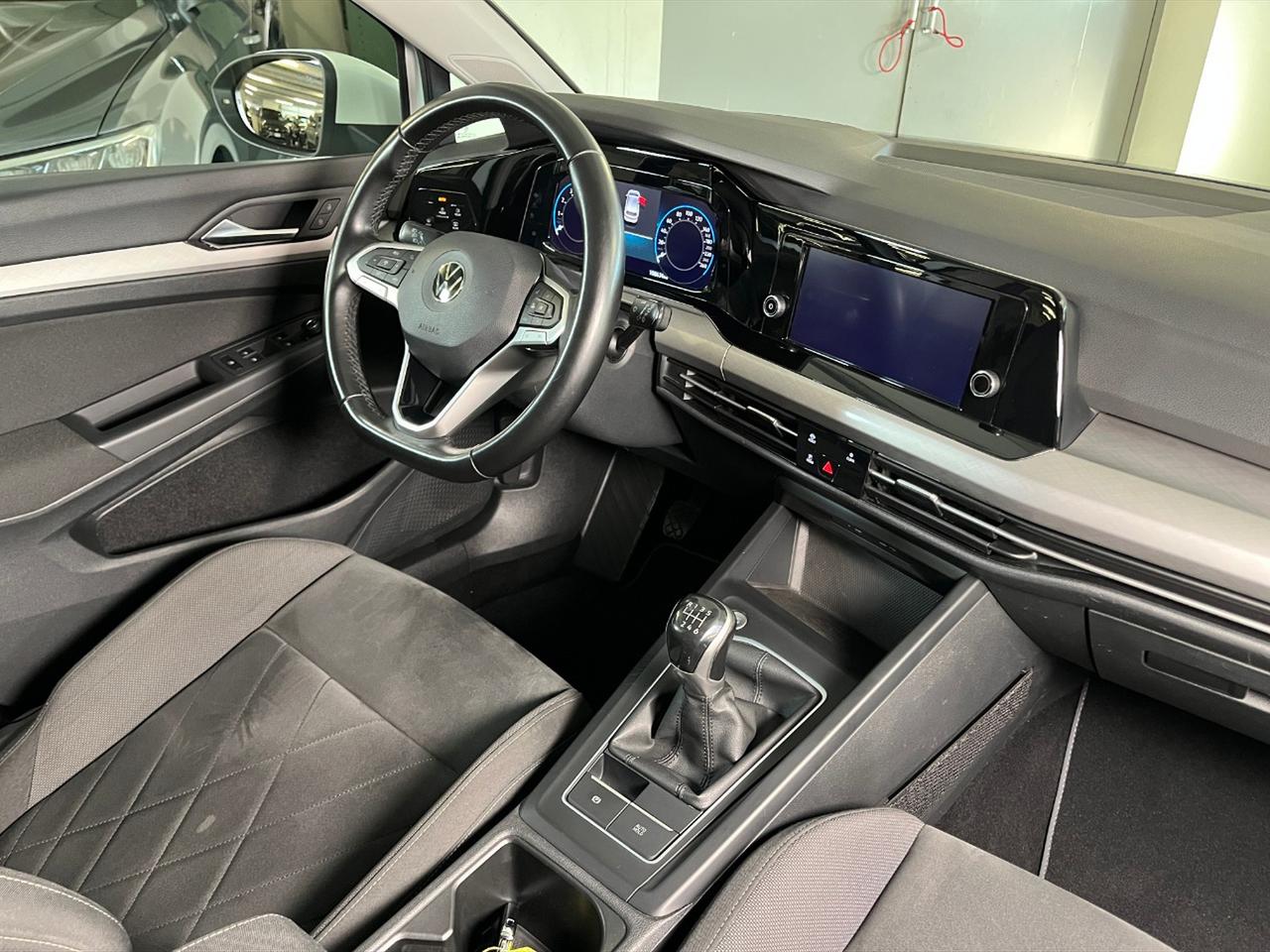 Volkswagen Golf 1.5 tsi evo life 130cv