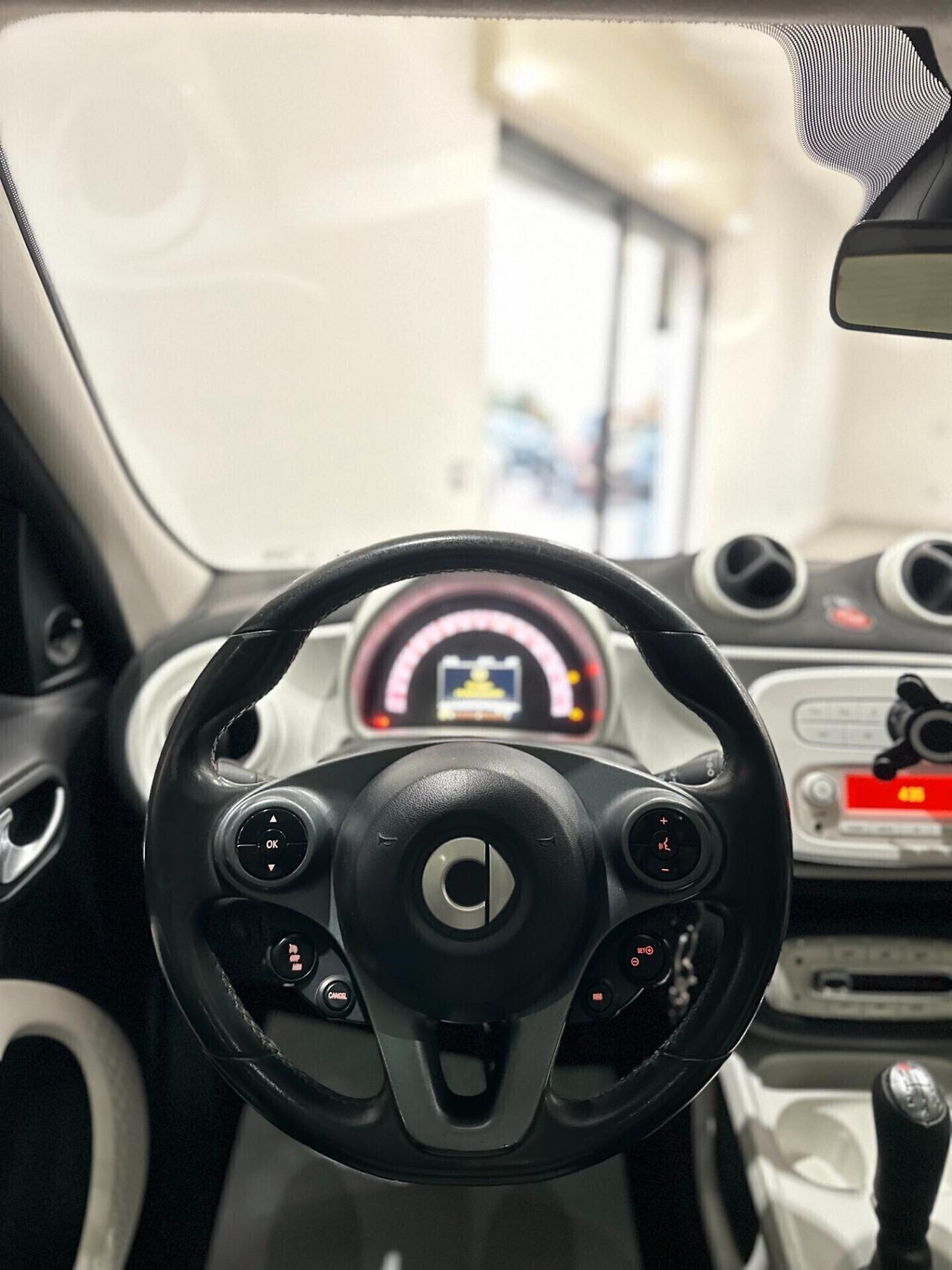 Smart ForFour 70 1.0 Passion
