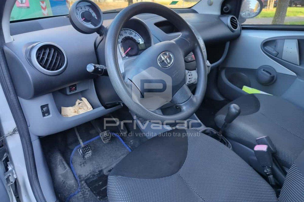 TOYOTA Aygo 1.0 12V VVT-i 5 porte