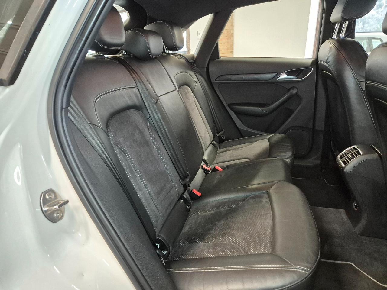 Audi Q3 2.0 TDI 120 CV S tronic Sport **S-line**