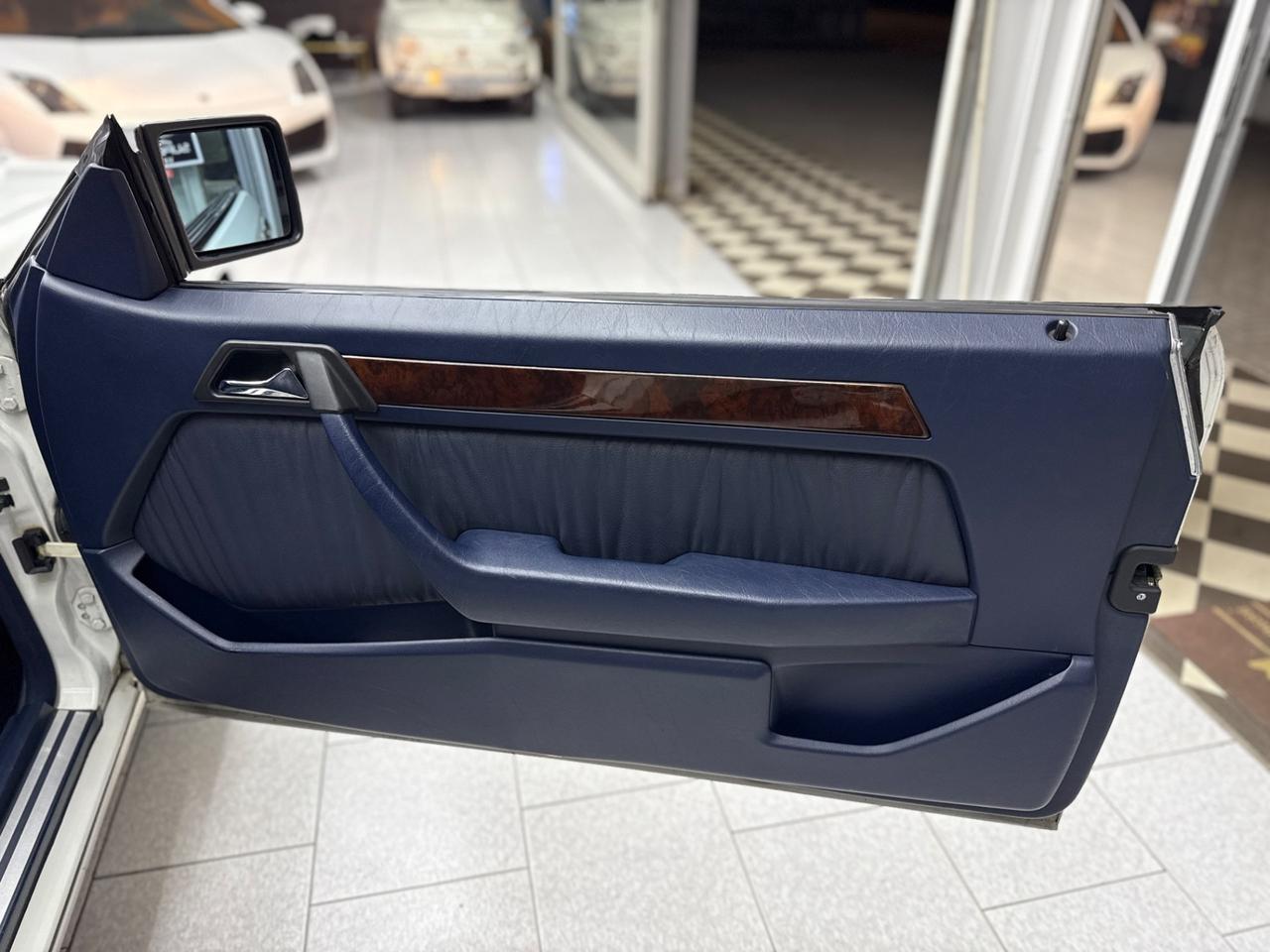 Mercedes-benz E 200 cat CABRIOLET