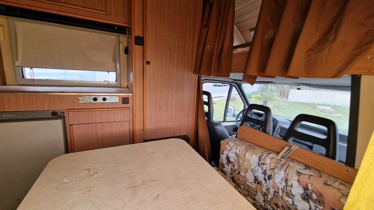 Camper Ford Transit 2.5 diesel